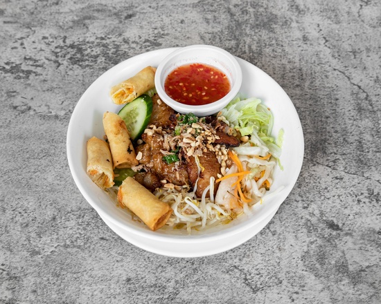 Grilled pork with springrolls